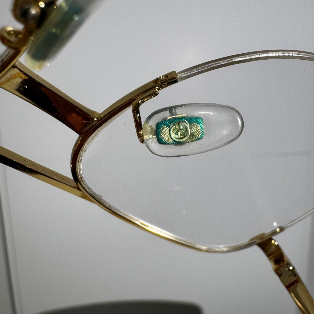 Gold Rimless Aviator Display Glasses - Picture 5 of 5